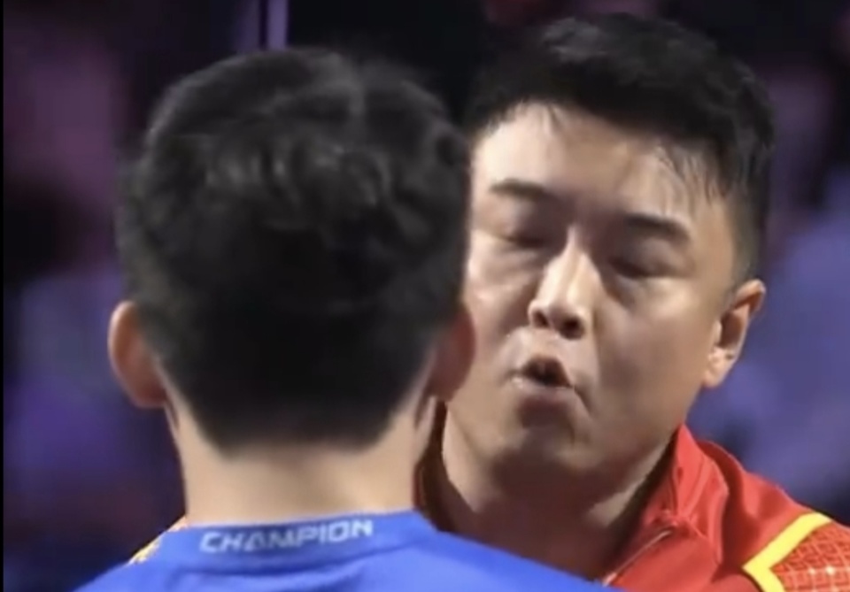 让小石头一, 险胜, 输给张本智