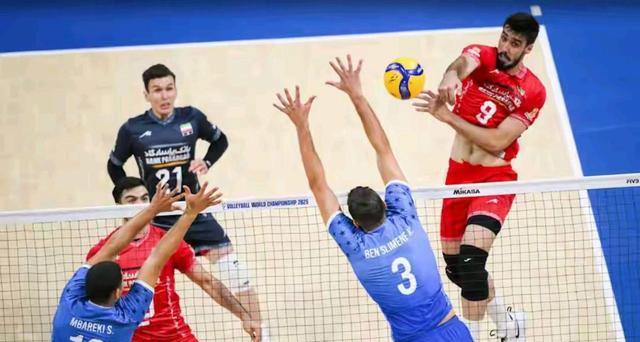 调整战术, 却充满波折, 伊朗男排逆